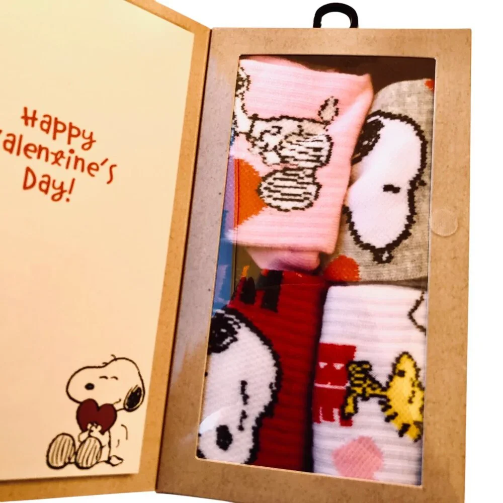 Peanuts Socks SPOOPY + Woodstock Mid Crew 4 Pairs 9 to 11 Gift Set Love